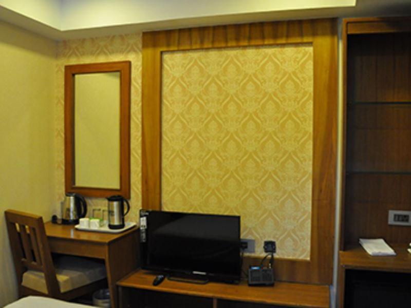 Hotel The Vijay Park - Airport Chennai Exterior foto