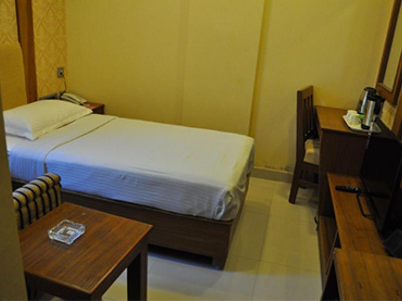 Hotel The Vijay Park - Airport Chennai Exterior foto